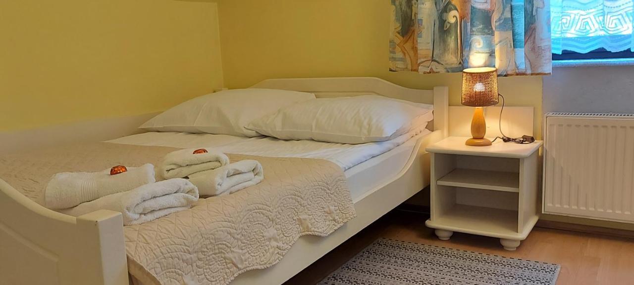 Apartamento Dom Pod Kasztanami Kazimierz Dolny Exterior foto